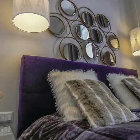 Opera With Free Parking, 2br2ba, Ac 부다페스트